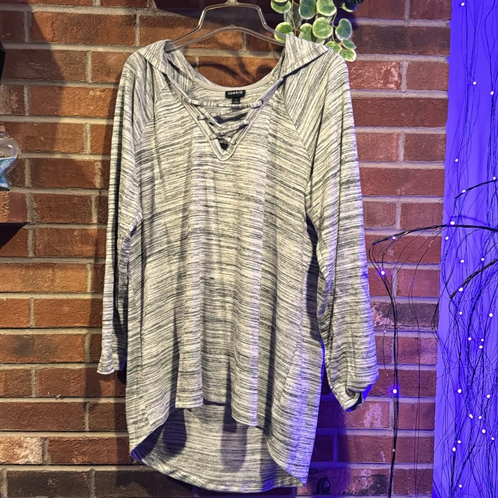 Long sleeve Torrid Top
